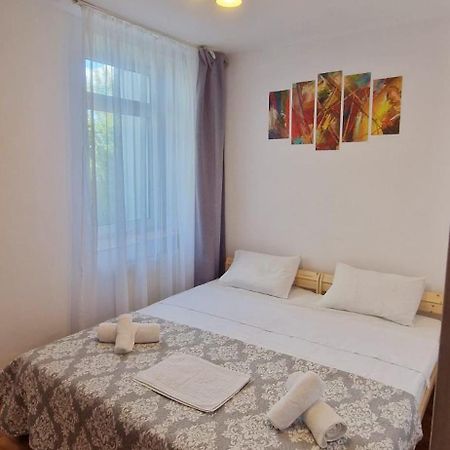 Stephanie Apartment-Centru Civic Брашов Экстерьер фото